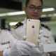 Illustration for article titled China Is Cracking Down On Imported iPhone 6s